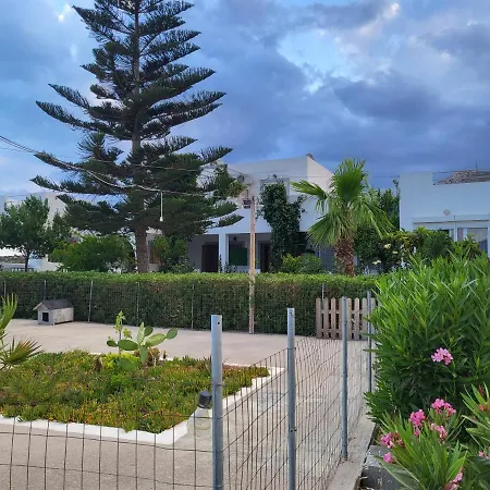 Отель Hotel Perama